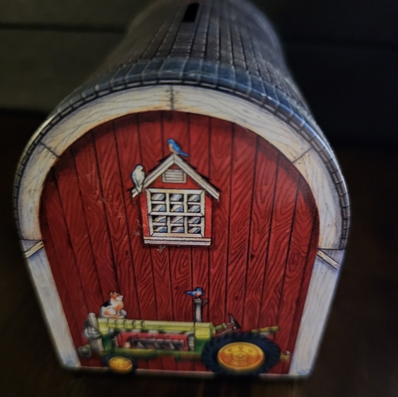 Vintage Tin Barn Bank Collection Bank 1970's - Picture 4 of 11